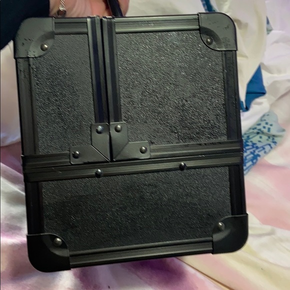 makeup box - Picture 3 of 15